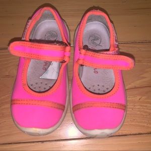 🌷5/$13! Naturino Maryjanes